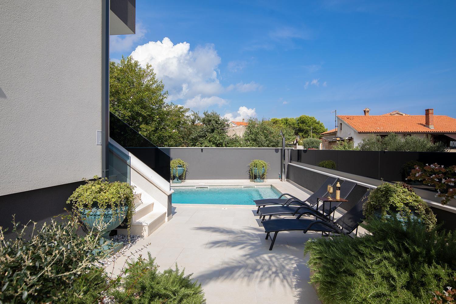 Apartments Sara II Лижнян Екстер'єр фото