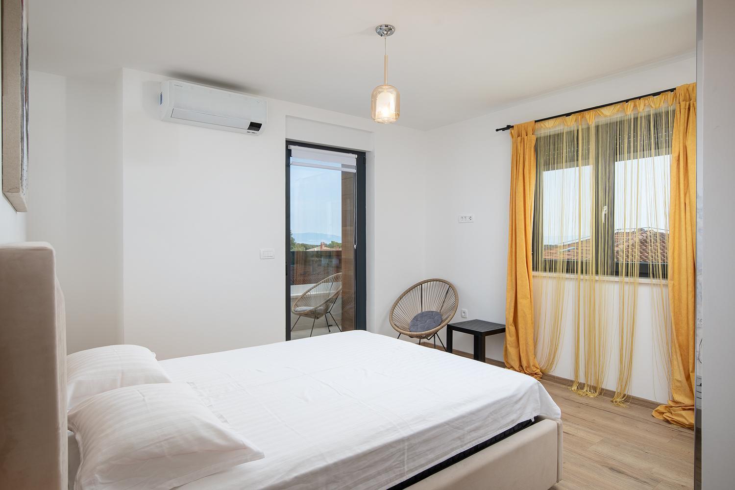 Apartments Sara II Лижнян Екстер'єр фото